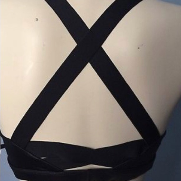 Faux leather bra - Picture 5 of 6